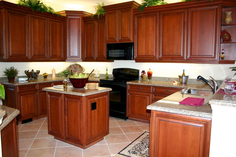 Oak Cabinet Remodeling in Indianapolis, IN