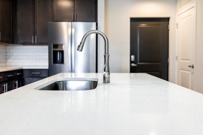 Quartz Slab Installation in Sacramento, CA